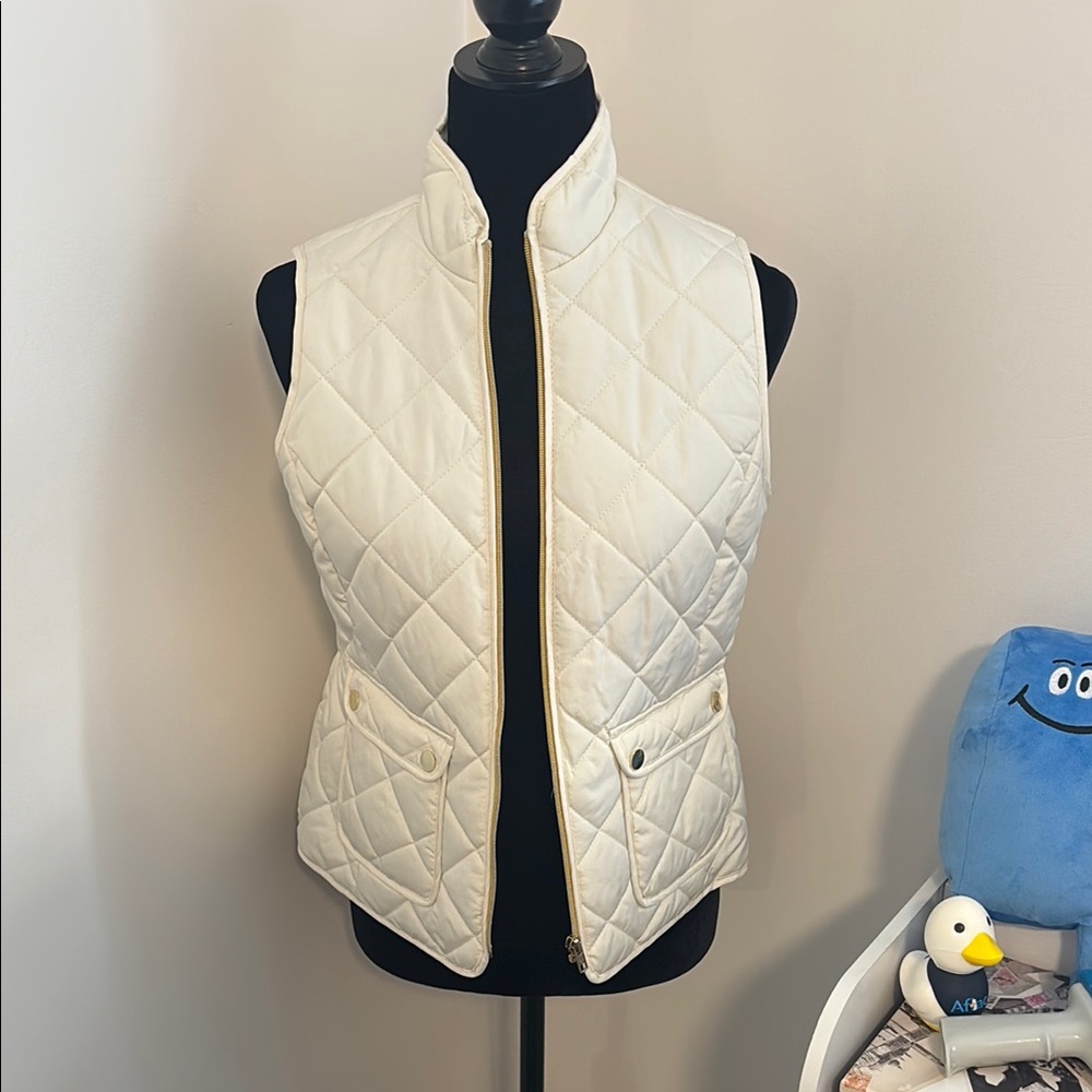 White Puffer Vest - St John’s Bay - Size PXS